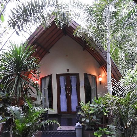 Toro Toro Bungalow Gili Air Dış mekan fotoğraf